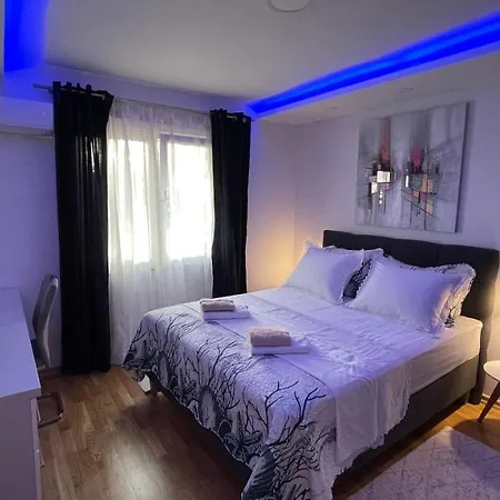 Luxury Bili Apartman Podgora